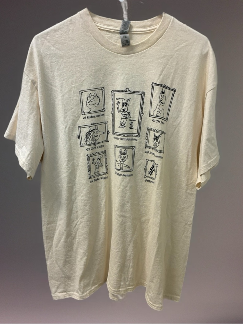 Gildan San Antonio Spurs NBA Short-Sleeve Cream Graphic Crewneck T-Shirt Size XL